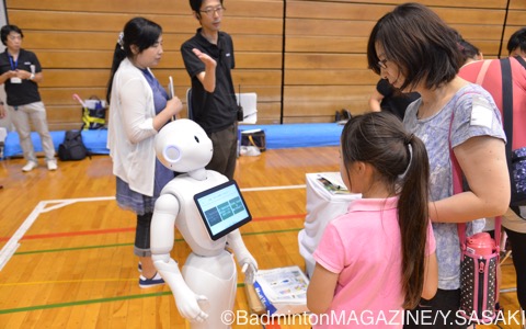 バドミントンのレッスンのほかにも、イベントが盛り沢山！　親子で楽しむことができる