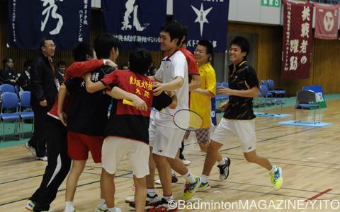 前回の選抜・男子団体では、東大阪大柏原がV候補の富岡を下して優勝