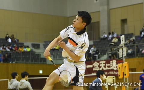 第１シードの大林（埼玉栄）は初戦を快勝。全日本ジュニアに続く決勝進出を果たし、初優勝なるか