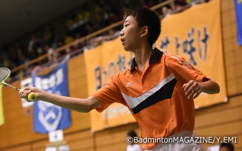 前回大会で緒戦敗退を喫した埼玉栄は決勝まで駒を進めた（写真はエースの内野陽太）