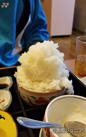 体力をたくさん使うぶん、ご飯は山盛り！