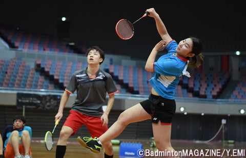 混合ダブルス優勝の渋谷和樹（左）／鈴木野々（日本工学院八王子）